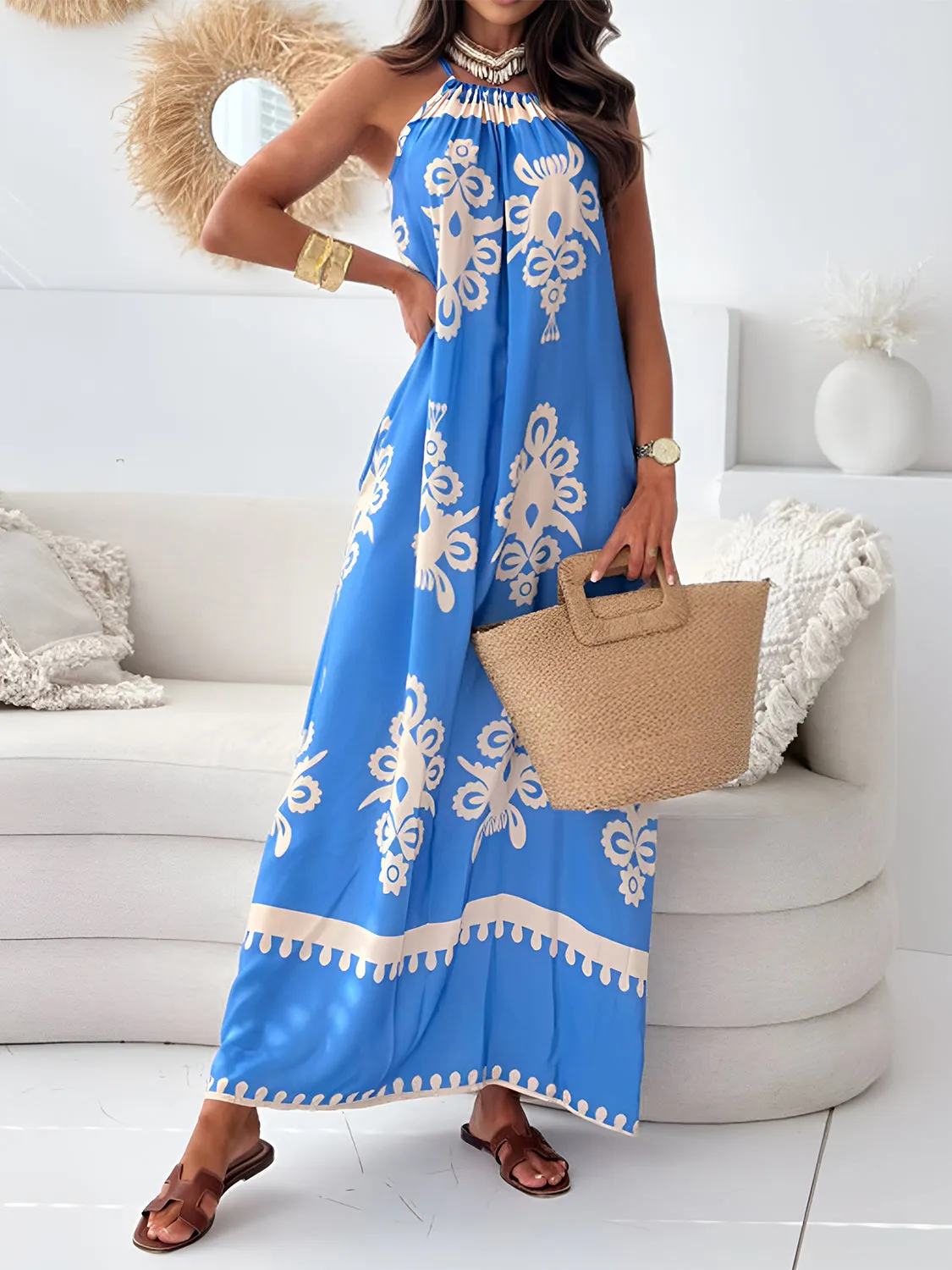 Elegant Sleeveless Resort Maxi Dress