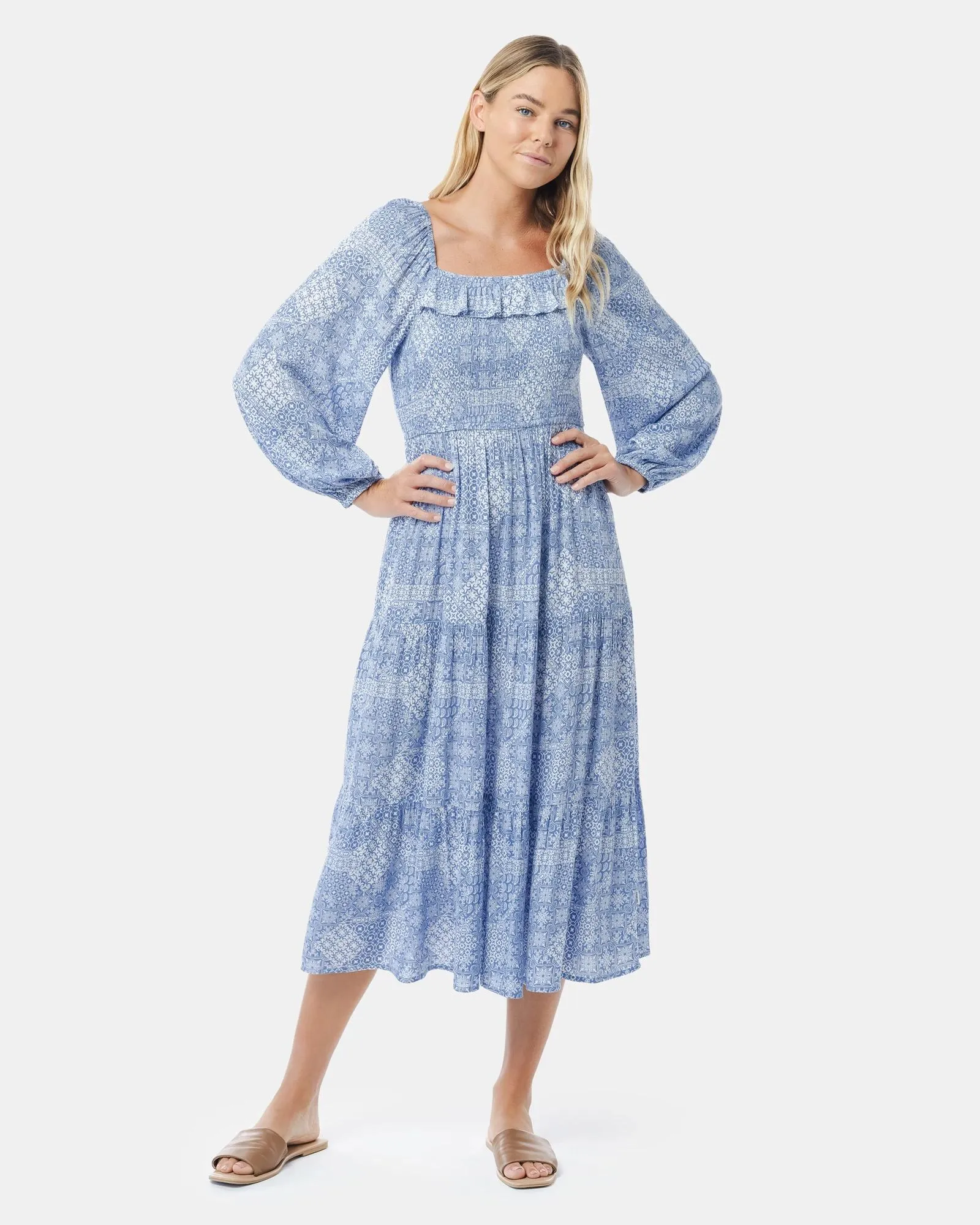 popular  Long Sleeve Shirred Tiered Midi Dress - Piping Hot