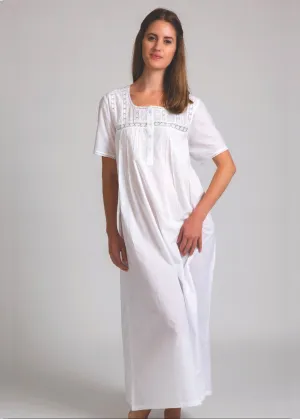 Short Sleeve Square Yoke Nightie White